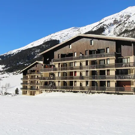 Cosy Pour 2/3 Pers., Skis Aux Pieds, Proche Commerces Et Services A Val-cenis - Fr-1-508-235 *